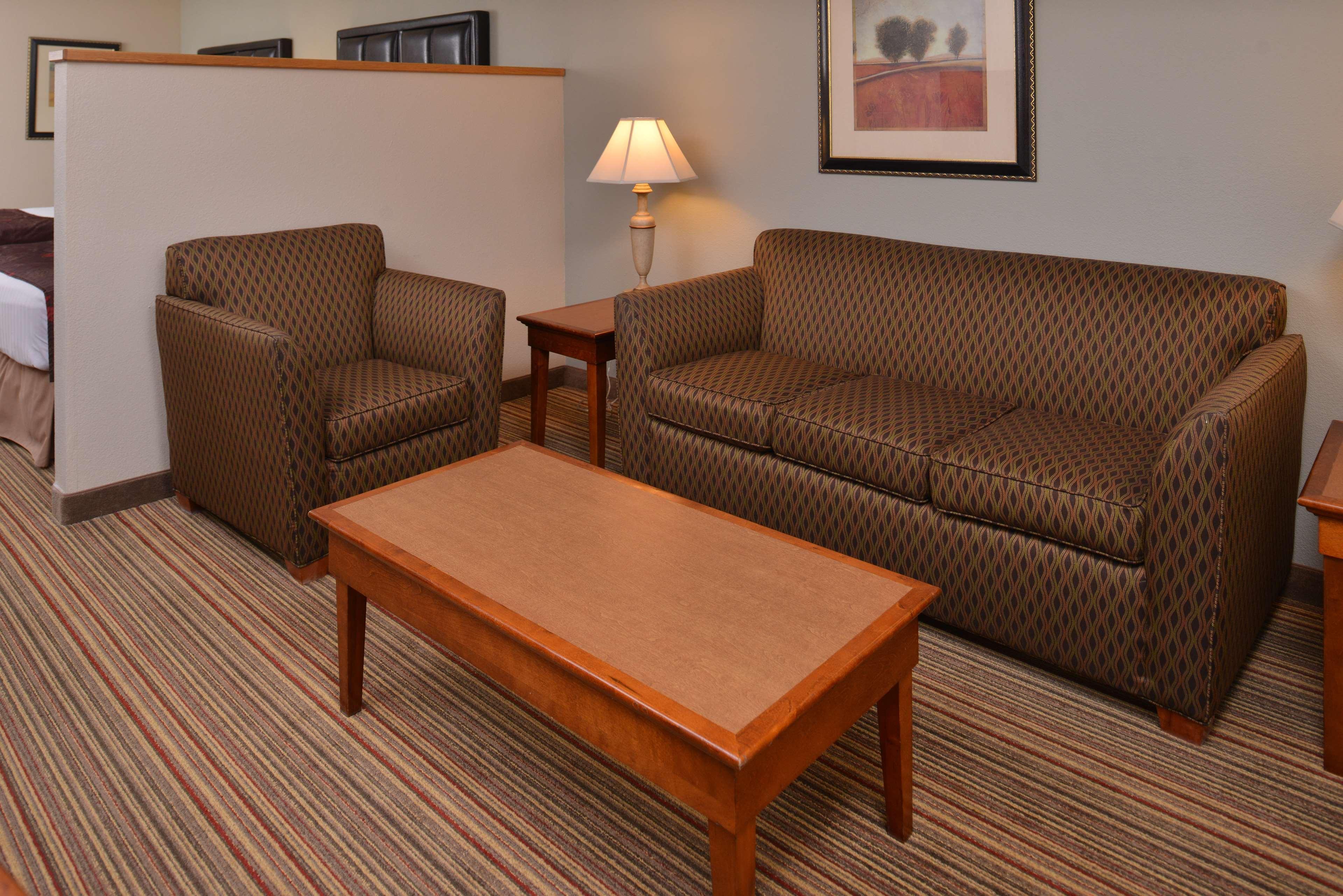 Best Western Plus Rama Inn Redmond Bagian luar foto