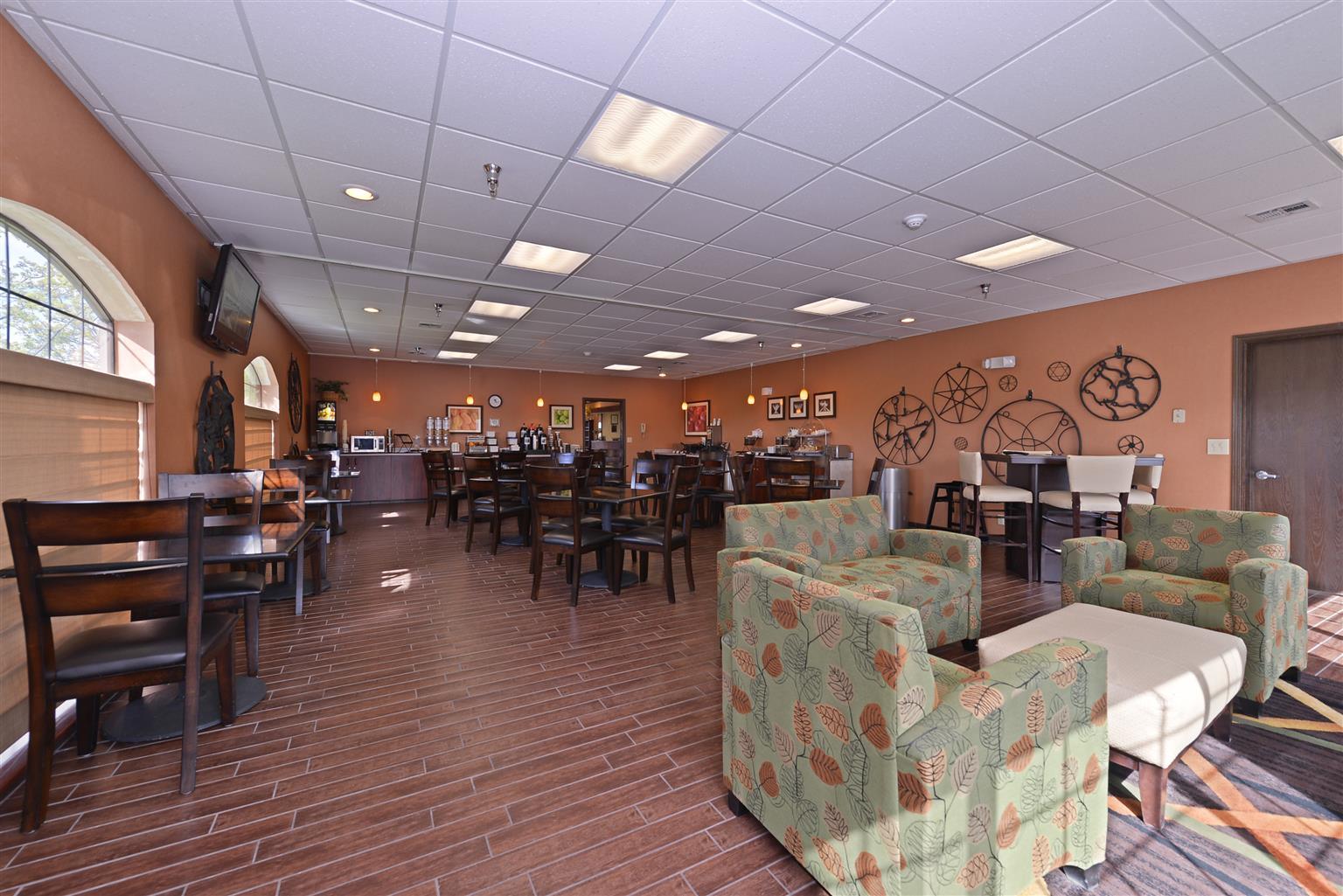 Best Western Plus Rama Inn Redmond Bagian luar foto